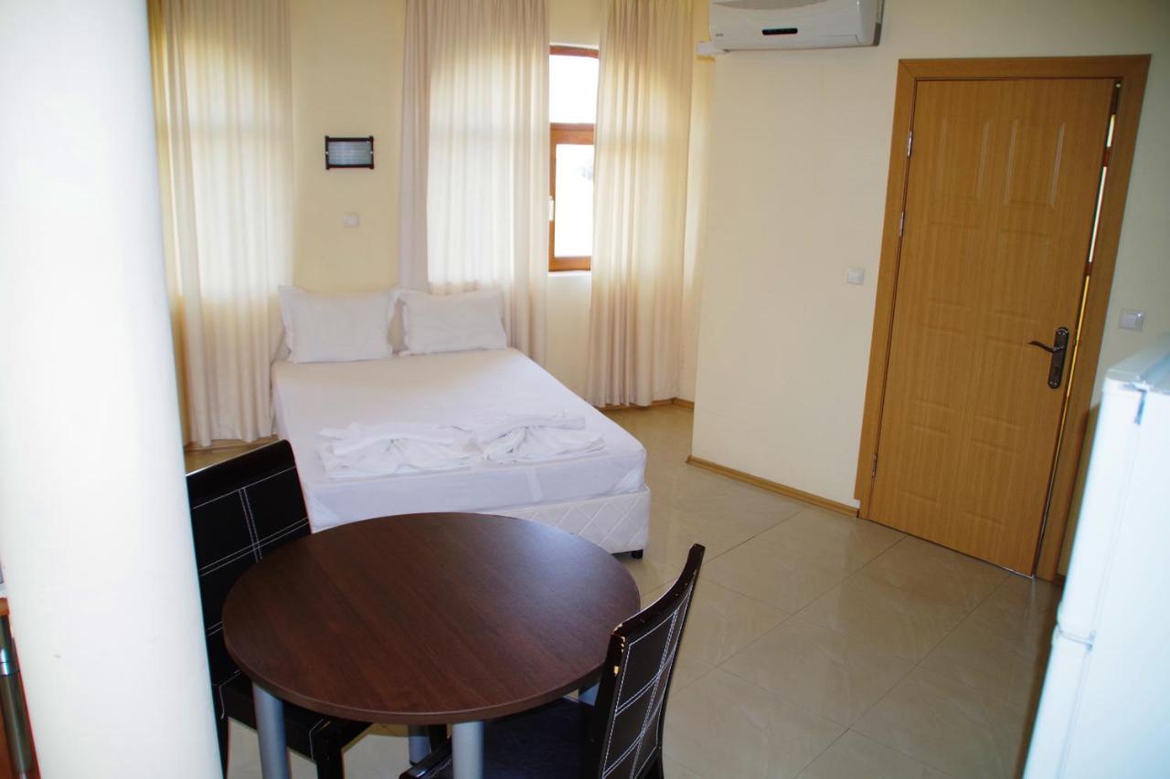 Azura Garden Apartments Chernomorets Exterior photo