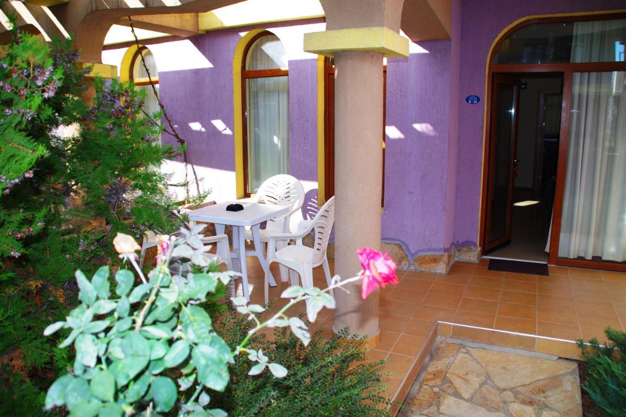 Azura Garden Apartments Chernomorets Exterior photo